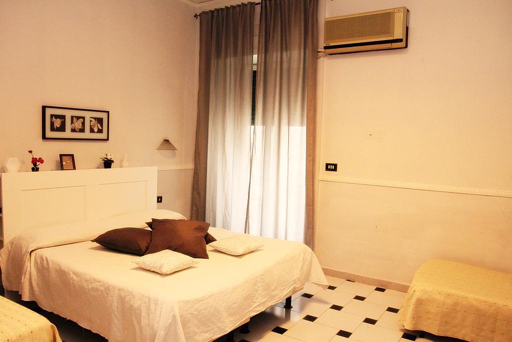 Hotel Luna Rossa Naples Exterior photo